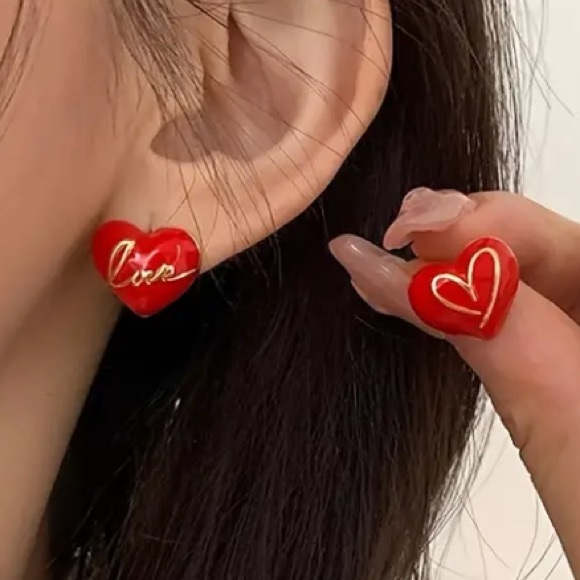 Red Heart Shape Stud Earrings - Picture 2 of 3